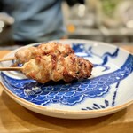 炭火焼鳥 きち蔵 - せせり 2本