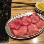 Yakiniku Sakaba Gyuuya - 塩タン@2013/10/13