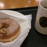 TULLY'S COFFEE - ＜2013年10月＞ハニーウォルナッツドーナツ200円　おいしいです♪