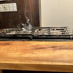 炭火焼鳥 きち蔵 - 焼き場風景