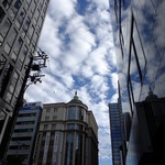 Maison4125 - お店は珍しい宗教？の建物を背に真っ直ぐ行き公園を右側に、左に曲がるとお店です(’13.10月にて)