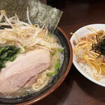 Kamata Ikka - ラーメン（塩）とネギチャー丼