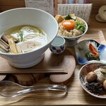 麺屋割ぽう ツクリ茸 - 