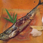 サンマ塩焼き