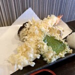 そば居酒屋どん - つけ天の天ぷら