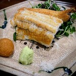 勢麟 - 身と皮の旨みを存分に味わえる白焼き。この後固体を変えてもう一回頂きました。こんなにバクバク鰻を食べたことは有りません。