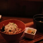 交番通り 四十 - 炊き込みご飯