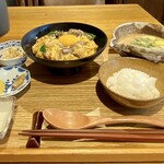 宮崎風土 くわんね - 親子丼定食　ご飯小 ＋ 冷や汁（単品）