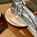 Akumanoboroneze - チーズ削り器