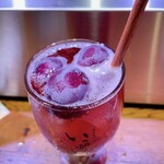 博多串焼き いっぽん - 巨峰が入ってます