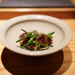 とり茶太郎 - 砂肝と花韮でレバニラならぬ、砂肝花韮