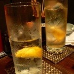 串吉 - モスコミュールとジントニック(ライム切れ)