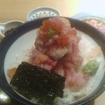 日本橋海鮮丼 つじ半 日本橋本店