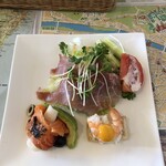 RESTAURANT TAKANO - 前菜、生ハム、サーモン、海老、アボカド、ポテト、サラダ