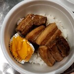 達福 - 豚角煮丼