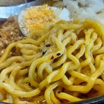 日月堂 - 味噌担々麺の麺UP