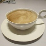 レミニセンス - 食後のカフェオレ。（家内）