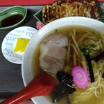 ラーメン 道君 - 料理写真: