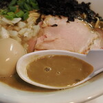 麺処 晴 - スープ