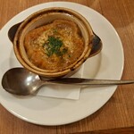 ロイヤルホスト 神楽坂店 - オニオングラタンスープです。