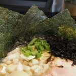 麺処 晴 - 海苔