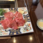 焼肉割烹 馴れうし一頭両騨 - 