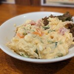 肉の佐藤 - ポテトサラダ
