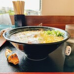 手打ちうどん 飩兵衛 - クリーミーに溶けこんでました