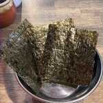 博多一丁 - 焼きのり3枚は別皿だし