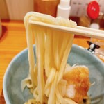 手打ちうどん 上を向いて - 