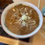 玉半食堂 - みそラーメン 650円