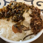 Shima Ramen Shokudou Taiyoutei - 辛子高菜　オンザ　ライス