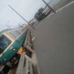 Suzu - お店まで乗ってきた江ノ電！レトロで良いですね！