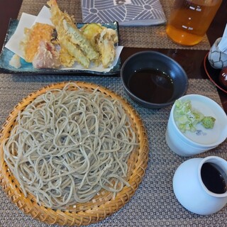 猪口才 - 料理写真:天盛り蕎麦(1530円)