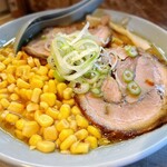 旭川らあめん もぐり - みそらぁめんコーントッピング