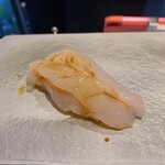 立喰い寿司 あきら - ボタンエビ