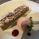 ウーモ ブレッド&カフェダイニング - 