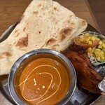 ナマステ - タンドリーチキンランチ1480円。チキンカレー。