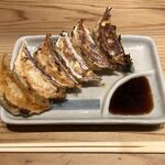 中華そば 芯せかい - 黒豚餃子