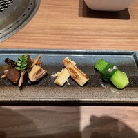 焼肉うしごろ 銀座店 - 季節のナムル