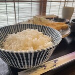 とんかつ ちとせ - ロースかつ定食900円につくご飯