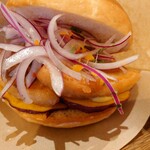 RANITOS - パン・コン・チチャロン