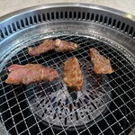 Yakiniku Sangoku Ichi - 網焼き