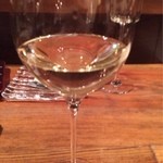 DOHVA - 白ワイン（800円）ですよね～。