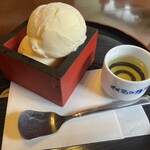 Fushimi Yume Hyakushu