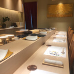 名古屋 栄 栞庵 鮨 やましろ - カウンター風景