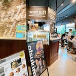 J.S. BURGERS CAFE - 店舗前