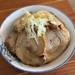 Ｂ＋ カフェ - 自家製炙りチャーシュー丼