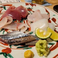 実伶 - 
