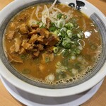 濃厚豚骨醤油ラーメン ばり馬 - 料理写真: